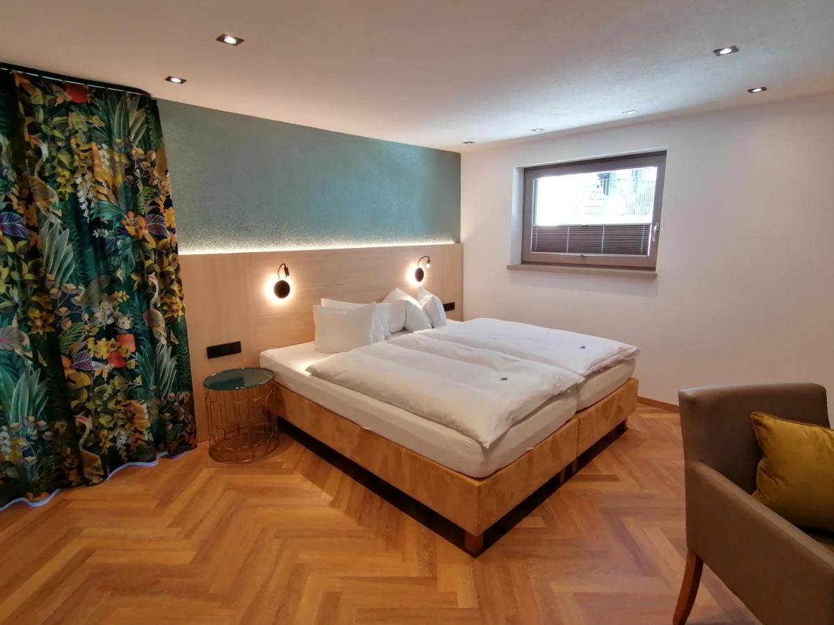 Haus Marion Haueis Hotel Sankt Anton am Arlberg Ngoại thất bức ảnh