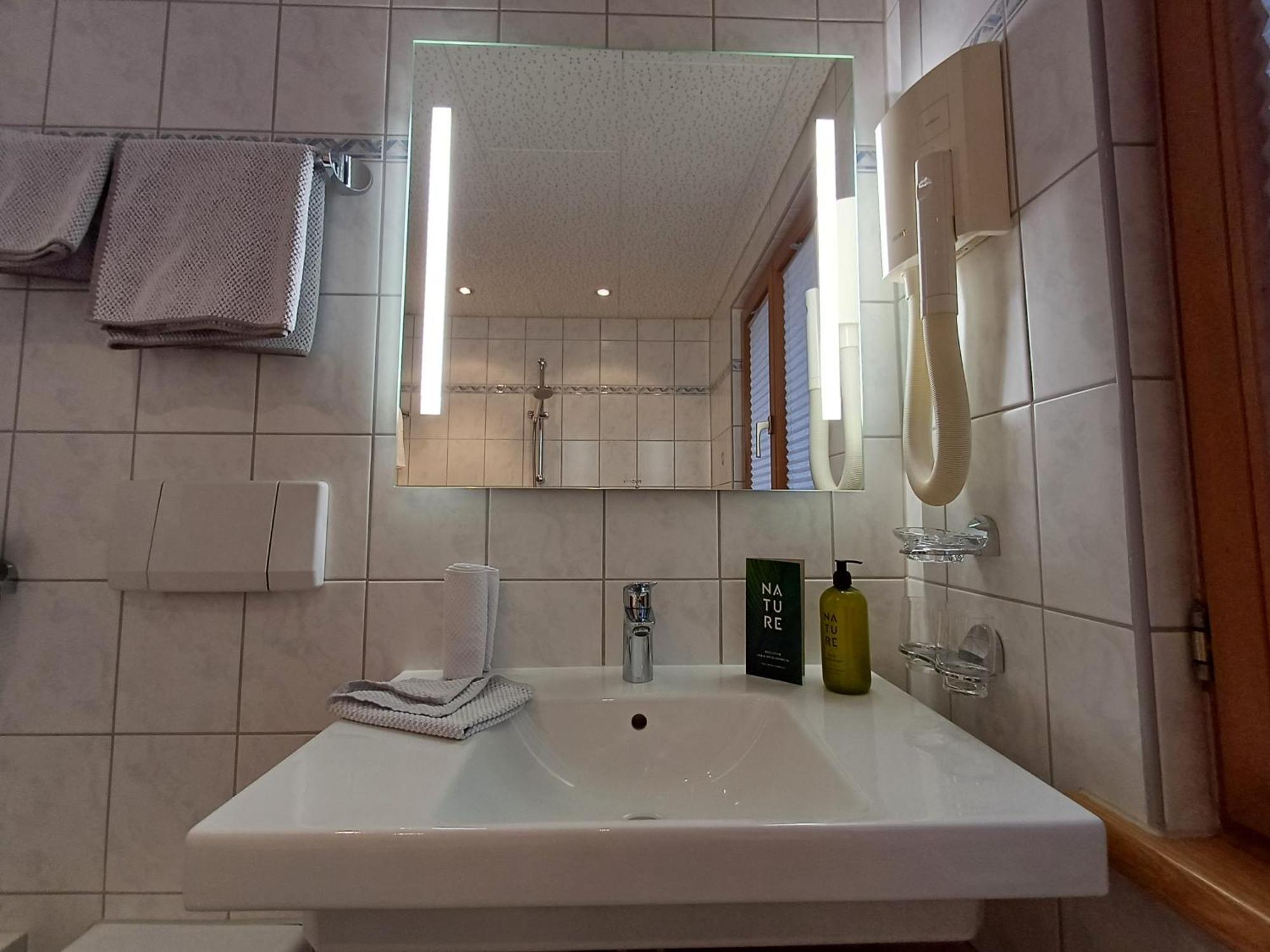 Haus Marion Haueis Hotel Sankt Anton am Arlberg Ngoại thất bức ảnh